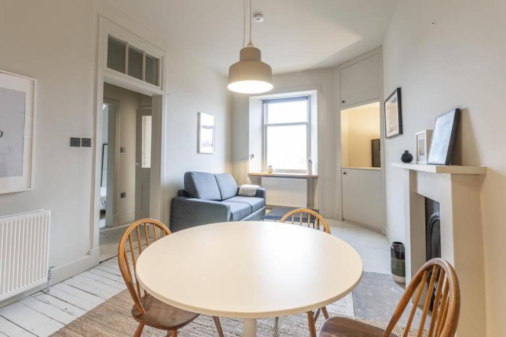 The Perfect Home On Royal Mile Edinburgh Exterior foto